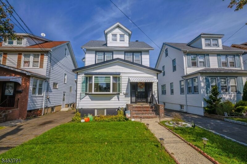Property Photo:  2035 Balmoral Ave  NJ 07083 
