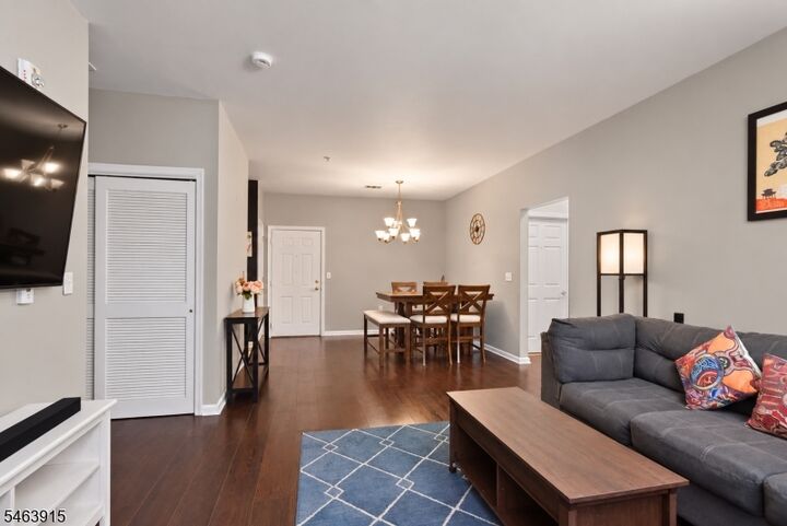 Property Photo:  435 Van Houten Ave 102  NJ 07055 