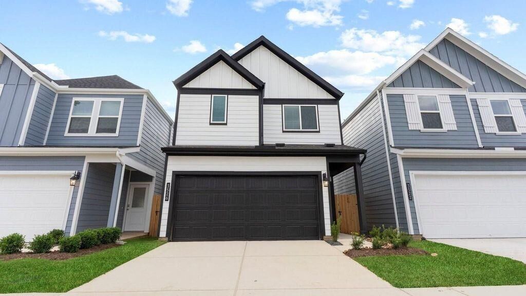 Property Photo:  3510 Lovebird Lane  TX 77494 