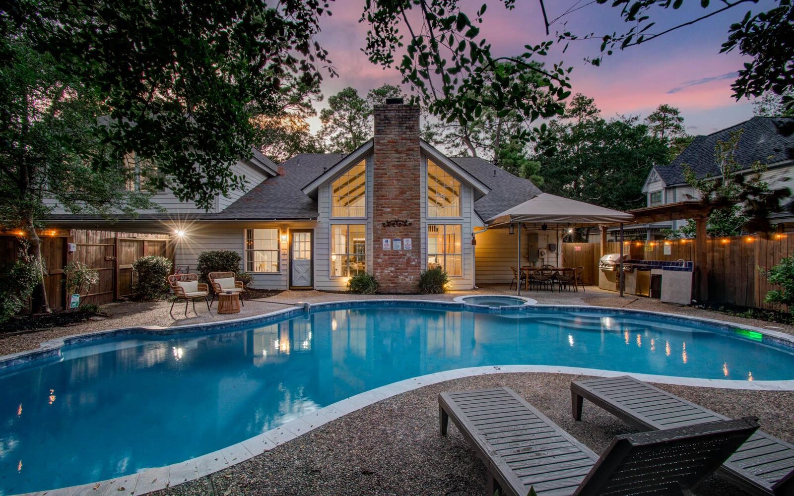 Property Photo:  5135 Westerham Place  TX 77069 