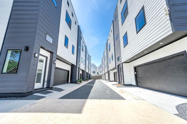Property Photo:  327 N Nagle Street  TX 77003 