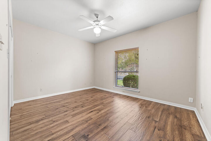 Property Photo:  1012 Edinburgh  TX 78028 