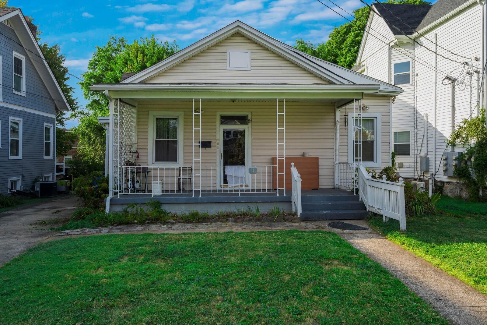 Property Photo:  131 N Hanover Avenue  KY 40502 