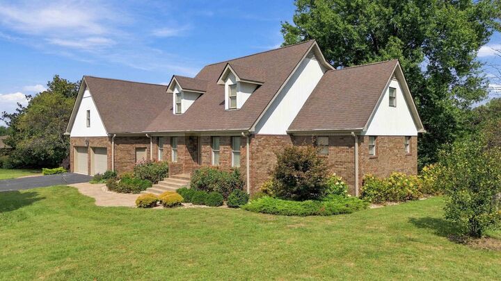 Property Photo:  1812 Mallard Drive  KY 40741 