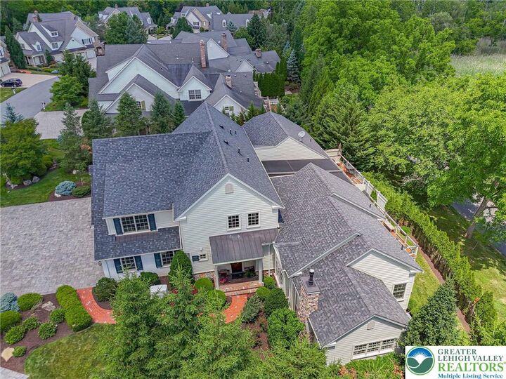 Property Photo: 2061 Forge Run PA 18015