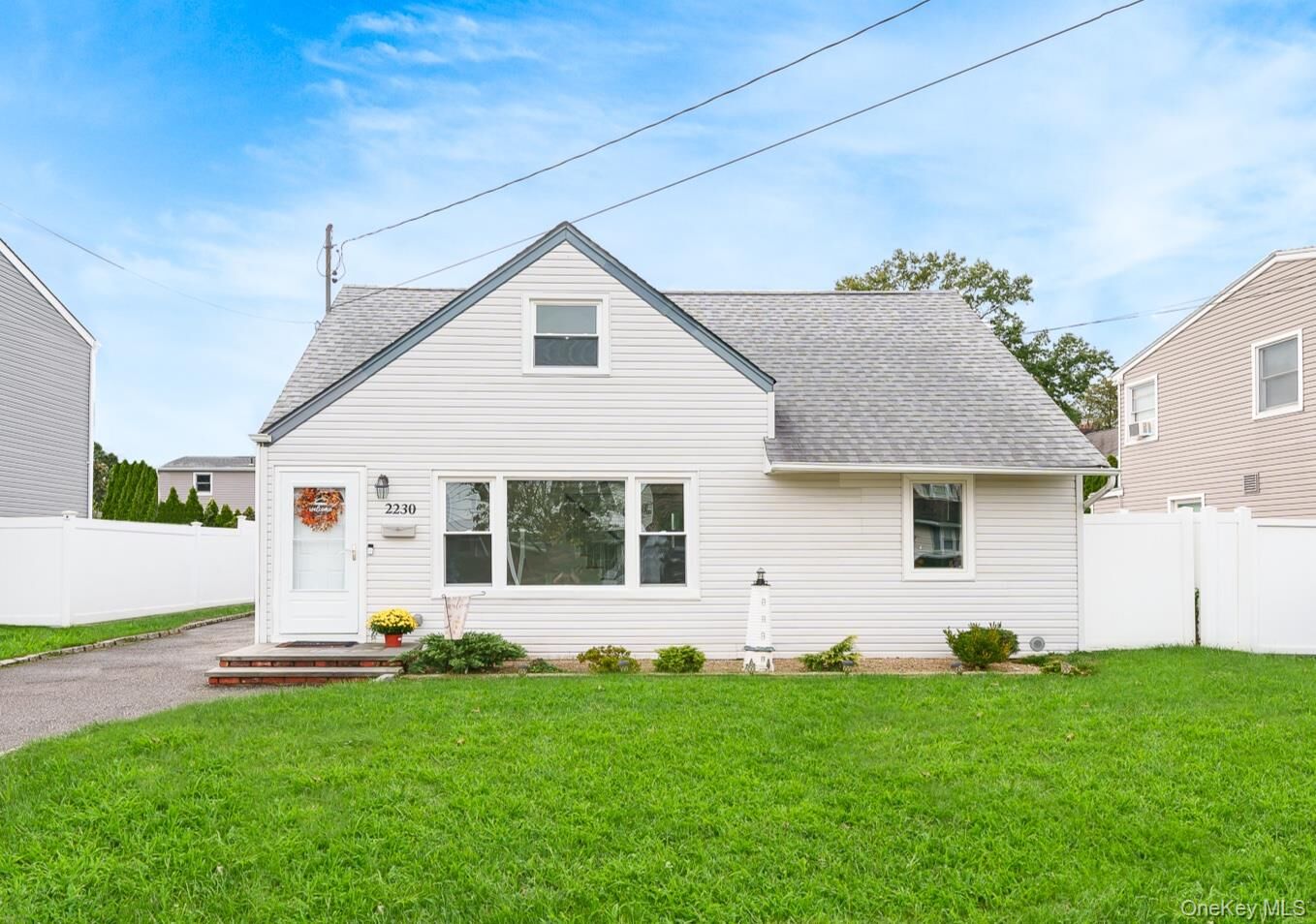 Property Photo:  2230 Beech Street  NY 11793 