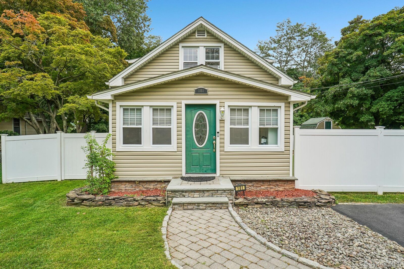 Property Photo:  181 S Conger Avenue  NY 10920 