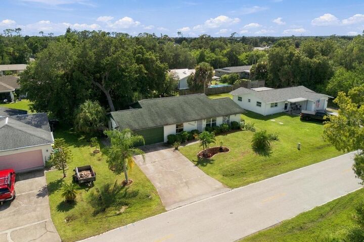 Property Photo: 20247 Lorenzo Avenue FL 33952
