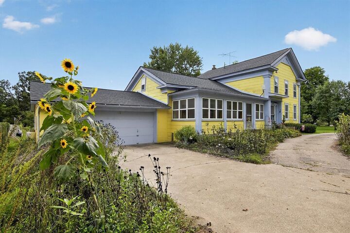 Property Photo:  17705 W Old US Hwy 12  MI 48118-9671 
