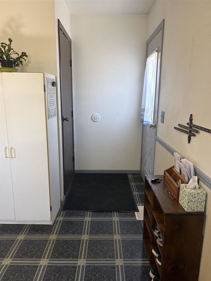 Property Photo:  5618 Lantana Avenue  MI 49048-5861 