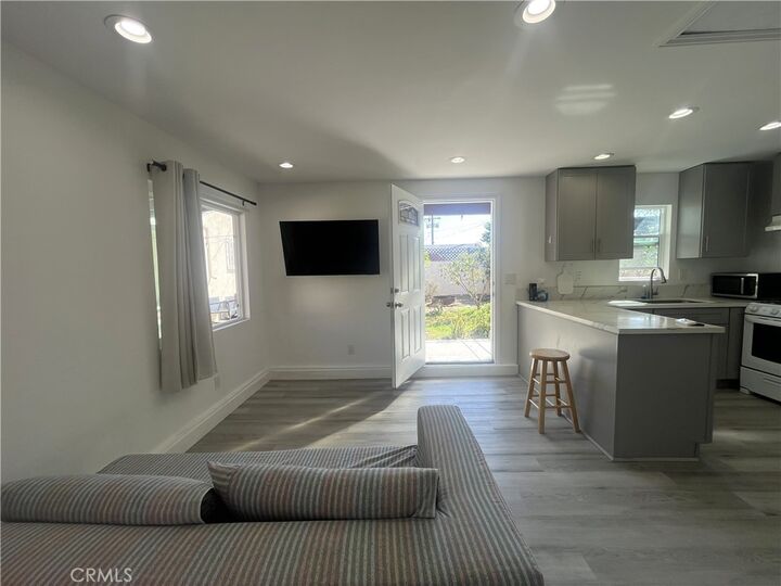 Property Photo:  2014 W 144th  CA 90249 