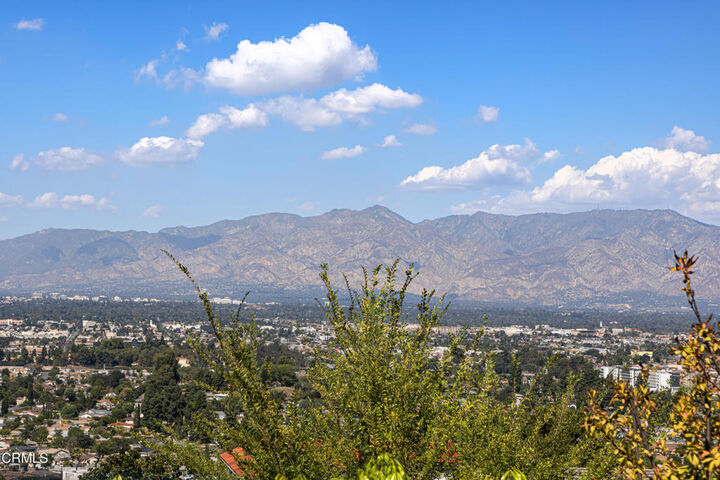 Property Photo:  709 Ridgecrest Street  CA 91754 