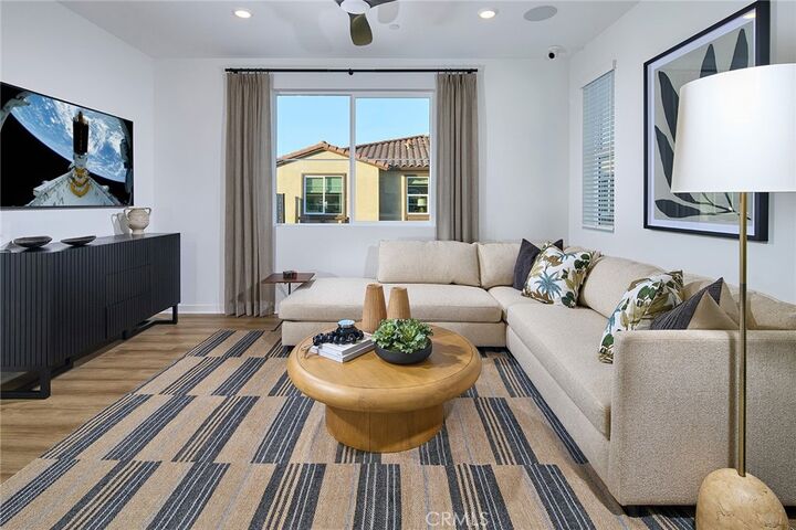 Property Photo:  5968 Catskills Court  CA 92880 
