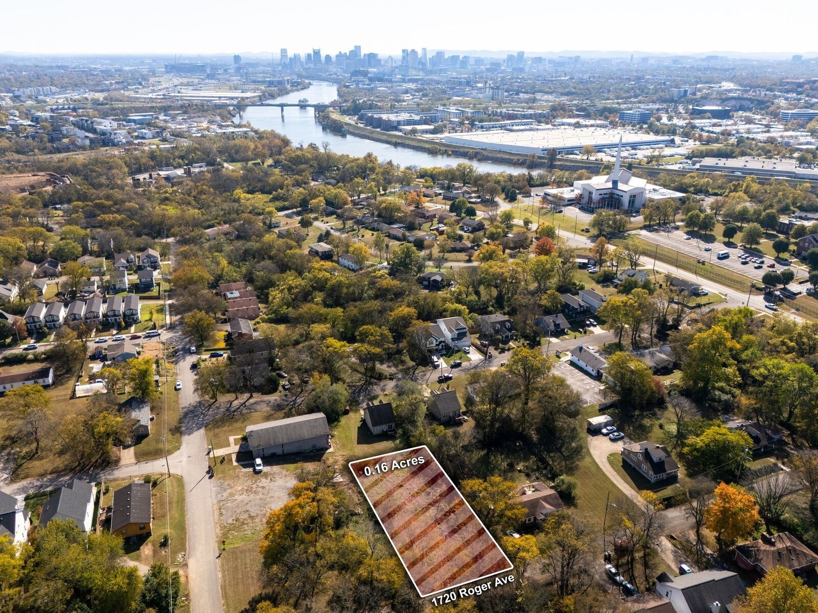 Property Photo:  1720 Roger Avenue  TN 37207 