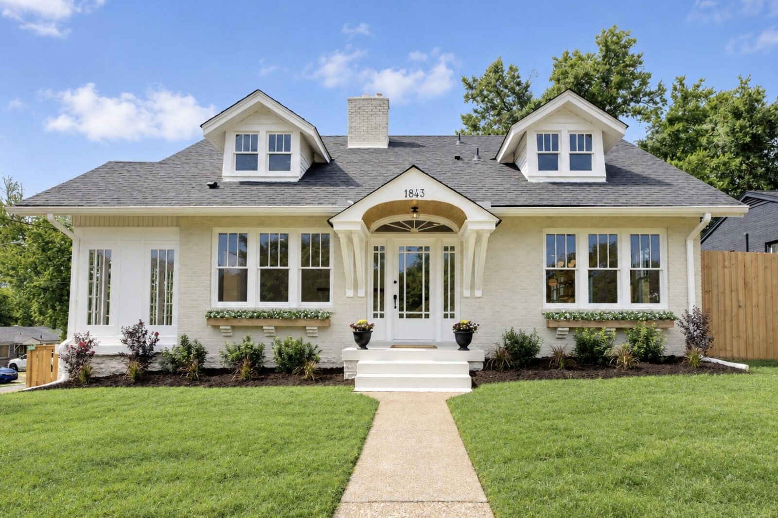 Property Photo:  1843 25th Ave N  TN 37208 