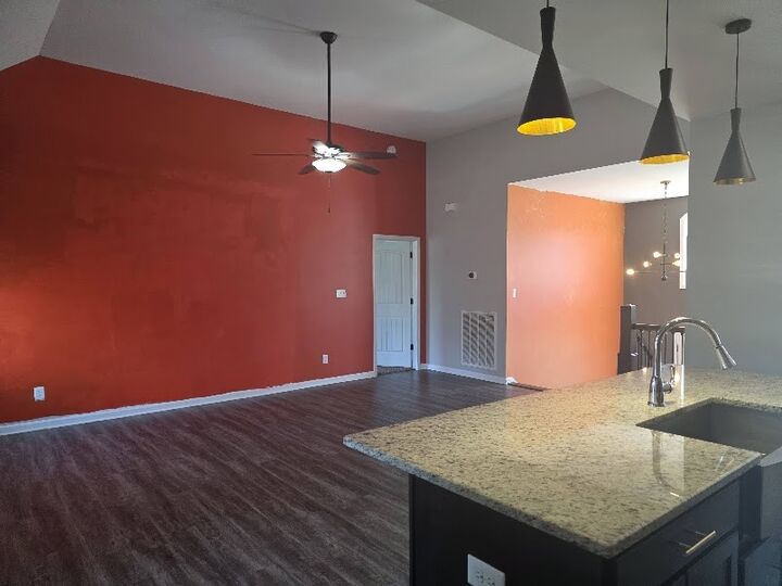 Property Photo:  1505 Redrock Ct  TN 37043 