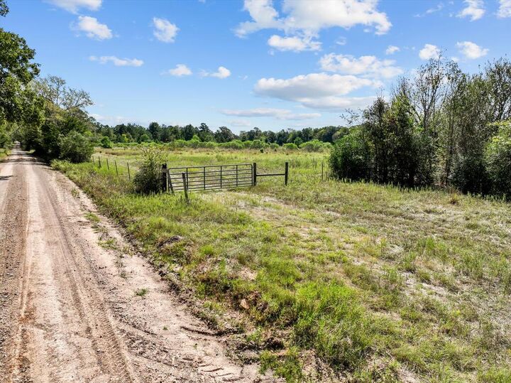Property Photo: Pid 16299 Cr 4035 TX 75851
