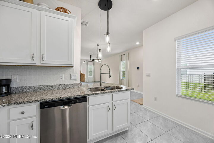 Property Photo: 102 Java Lane FL 32092