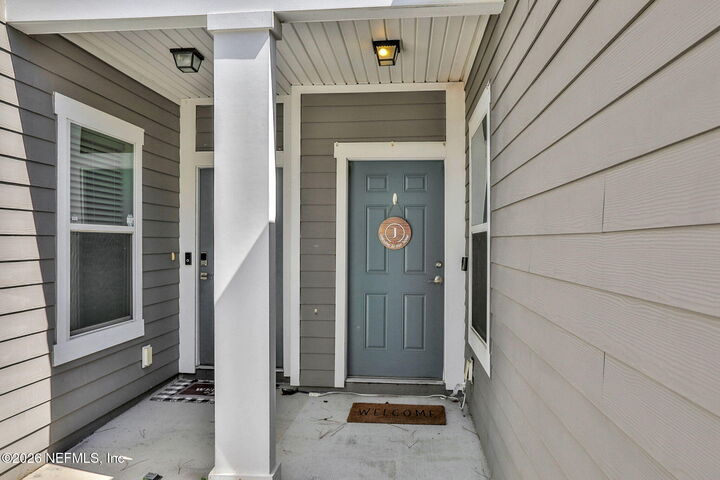 Property Photo: 375 Servia Drive FL 32259