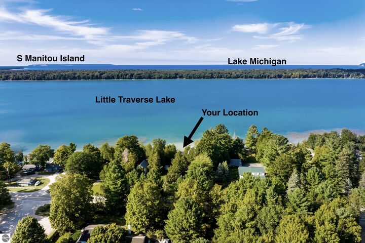 Property Photo:  560 E Harbor Highway  MI 49664 