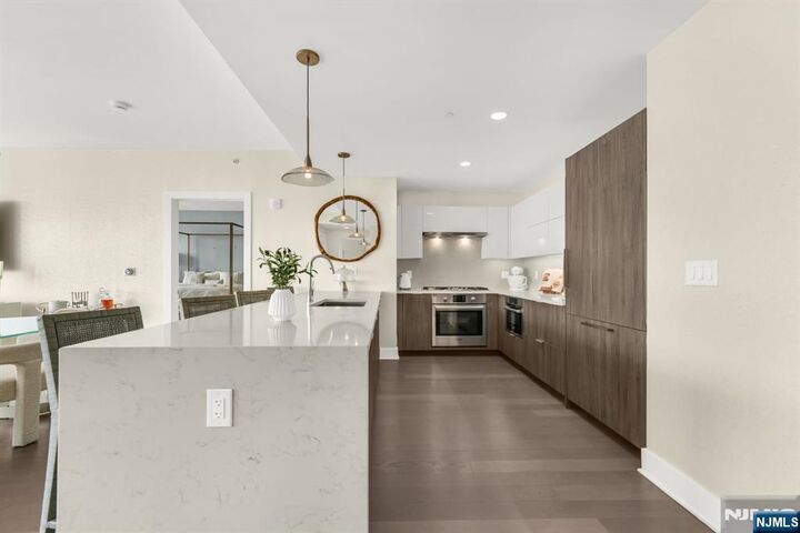 Property Photo:  9 Ave At Port Imperial 1009  NJ 07093 