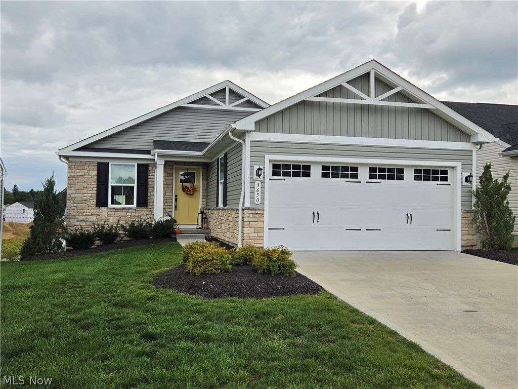 Property Photo:  3650 Clubview Drive  OH 44203 