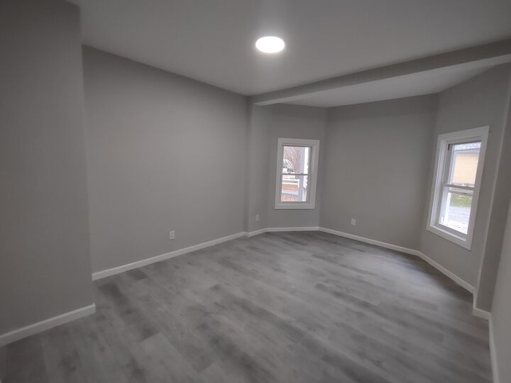 Property Photo:  99 Chestnut Street  NH 03743 
