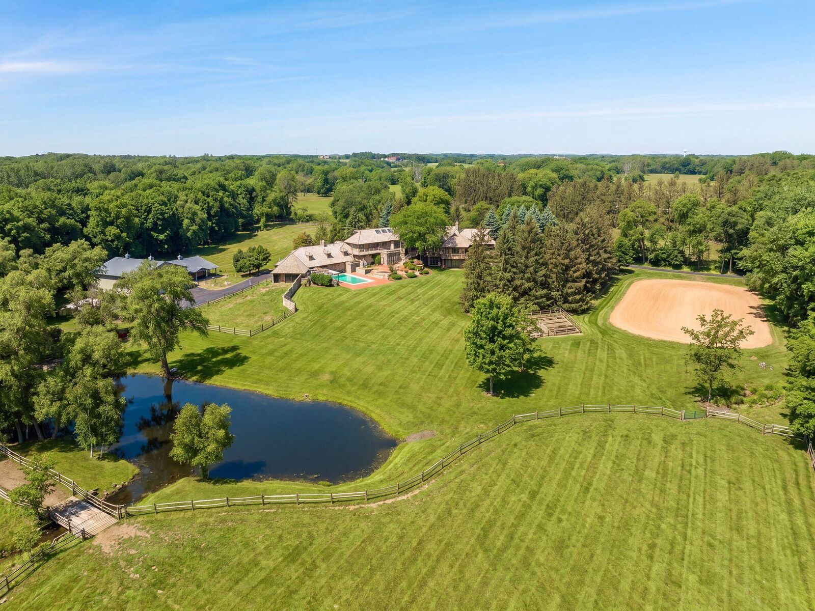 Property Photo:  2495 Willow Drive  MN 55340 