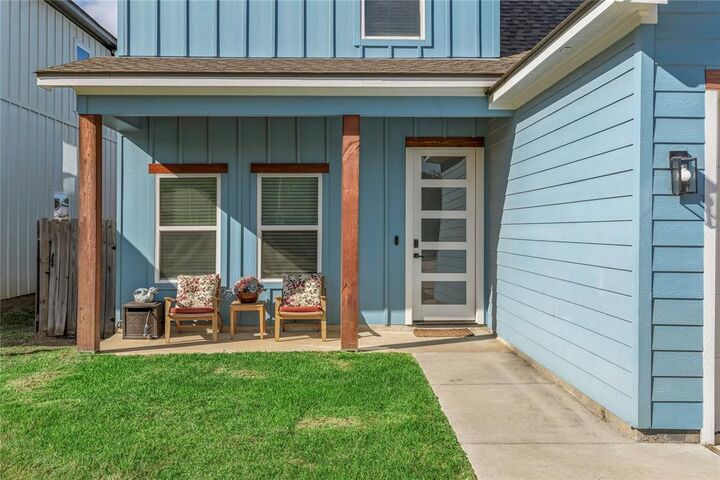Property Photo: 2020 Pine Hill Road LA 71107