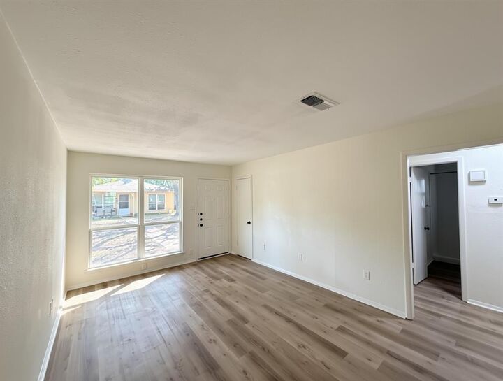 Property Photo:  103 George Hopper Road  TX 76065 