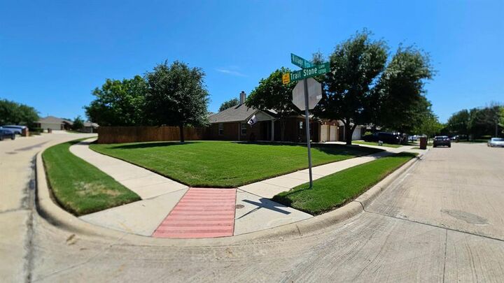 Property Photo:  13744 Village Vista Drive  TX 76052 
