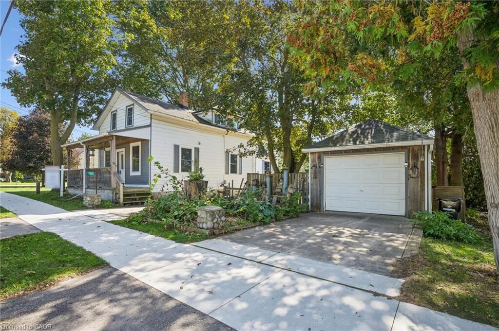Property Photo:  1126 Queen's Bush Road  ON N0B 2T0 