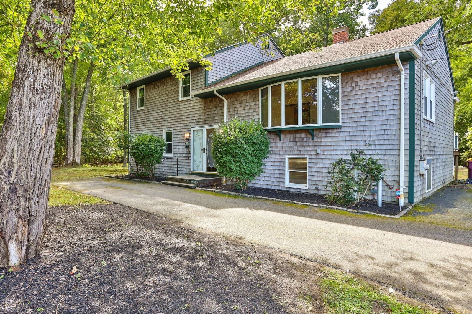 Property Photo: 6 Mapleton St MA 02743