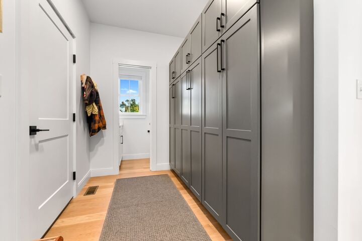 Property Photo:  41 Taylor Ln  MA 01969 