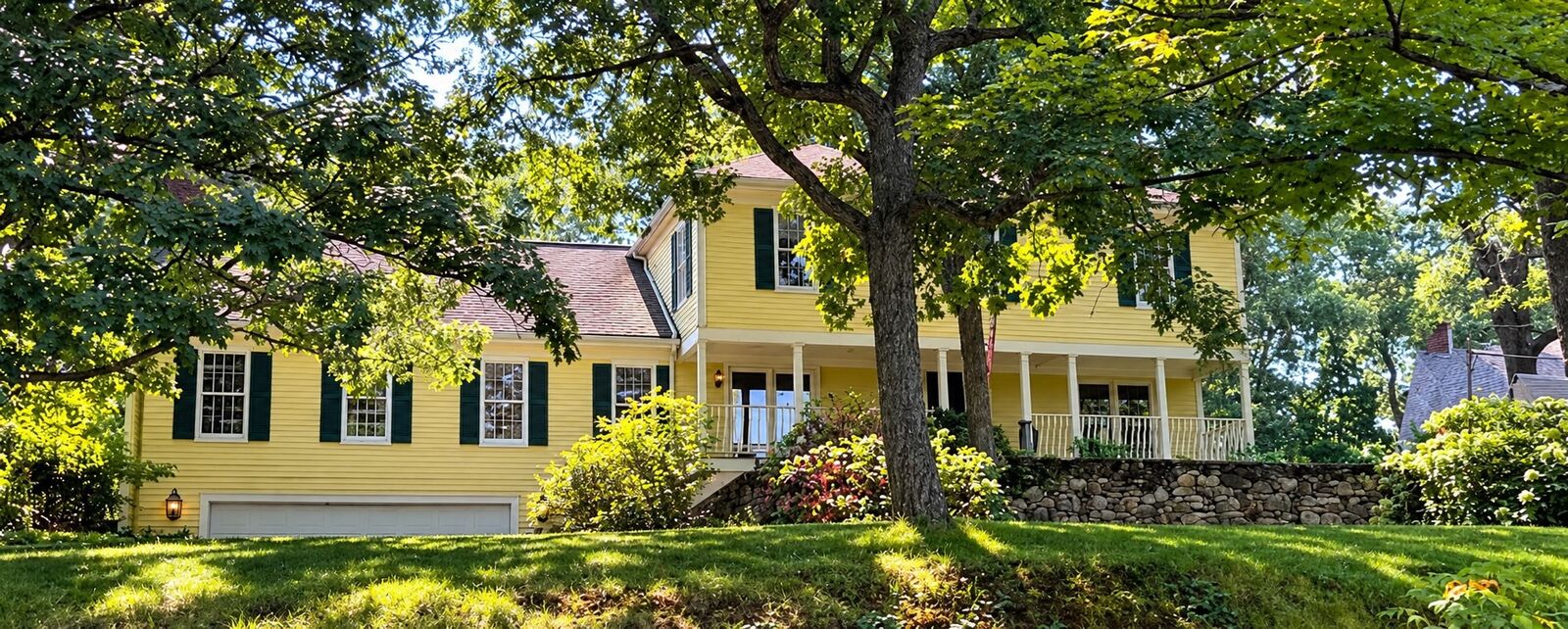 Property Photo:  6 Ledgewood Pl  MA 02478 