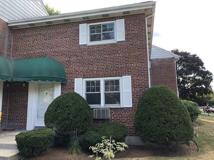 Property Photo:  132 Emerson Gardens Rd 132  MA 02420 