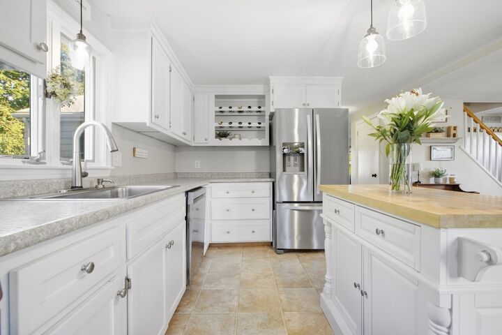 Property Photo:  27 Pickering Street  MA 01923 