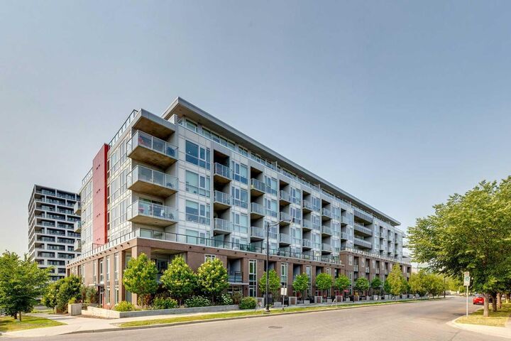 Property Photo:  88 9 Street NE 117  AB T2E 4E1 