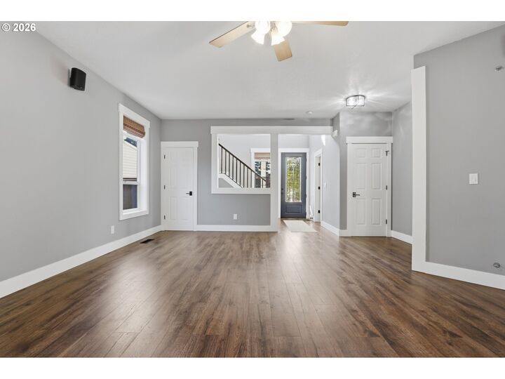 Property Photo:  18118 SE 11th St  WA 98683 
