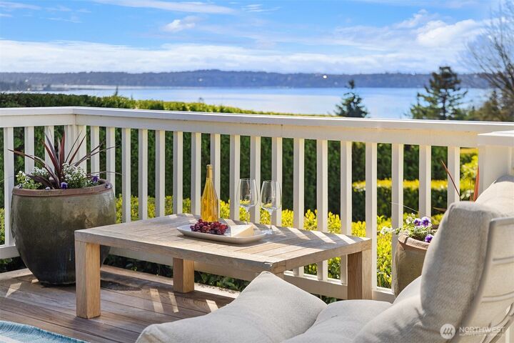 Property Photo: