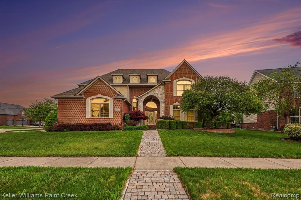 Property Photo:  21257 Gentry Drive  MI 48044 