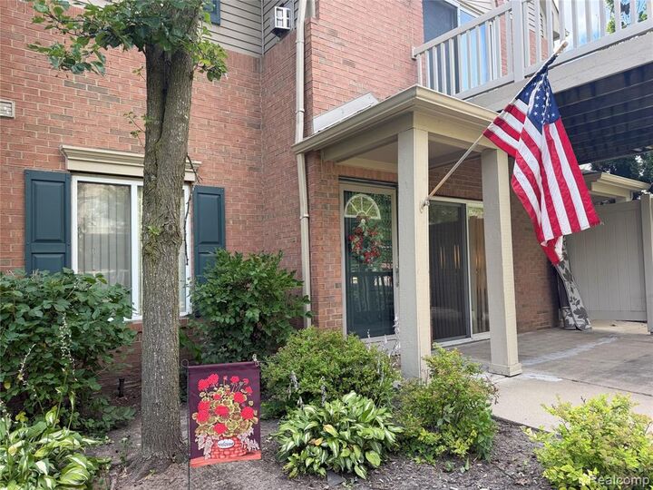 Property Photo:  276 Marigold Circle 18  MI 48185 