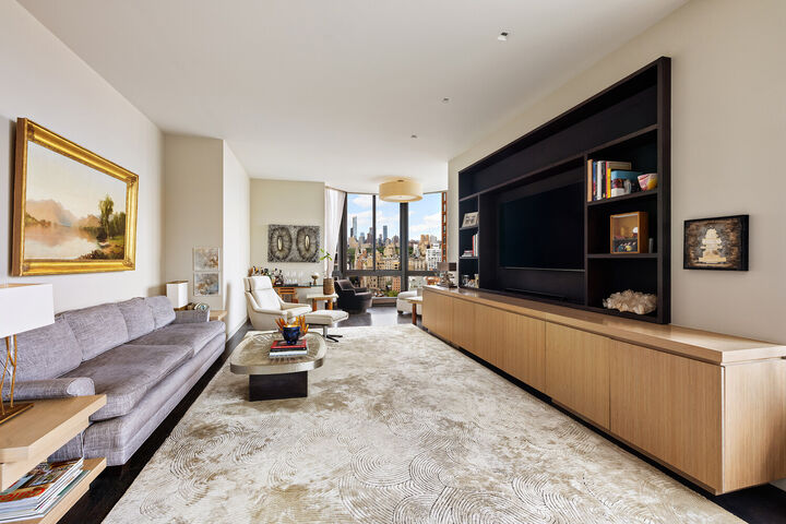 Property Photo:  200 E 65th Street 25N  NY 10065 