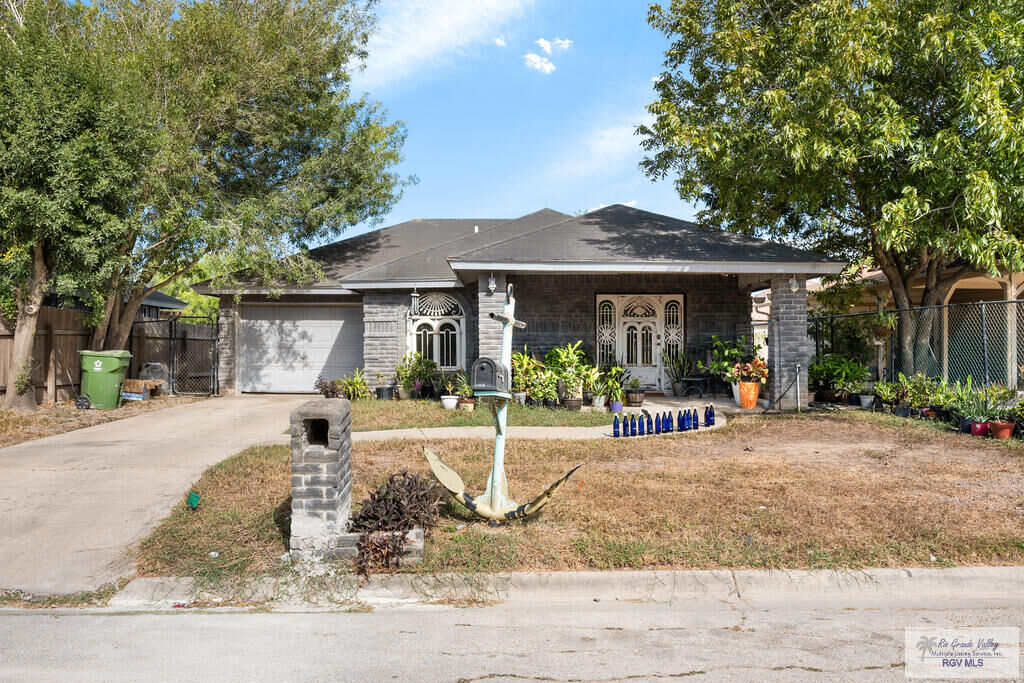 Property Photo:  1125 Calle Pluton  TX 78526 