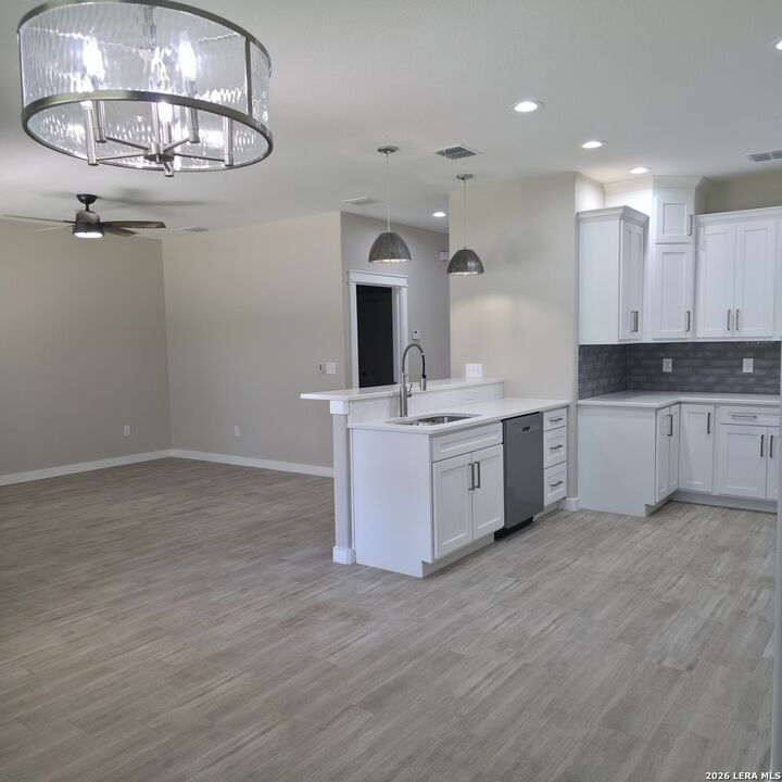 Property Photo:  5975 Prairire Rd 3  TX 78073 