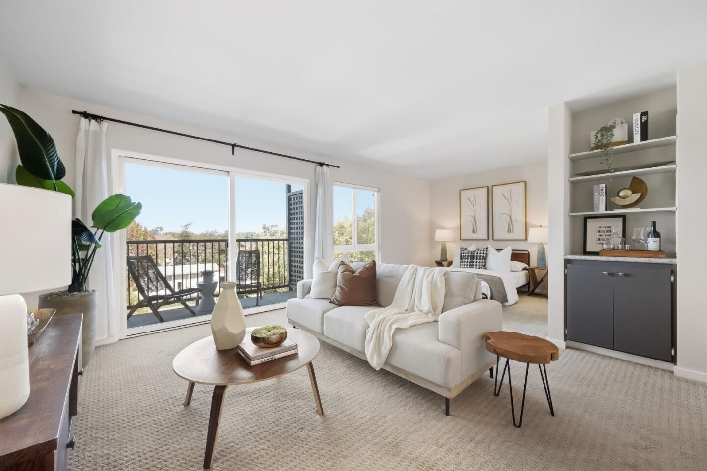 Property Photo: 833 North Humboldt Street 504 CA 94401