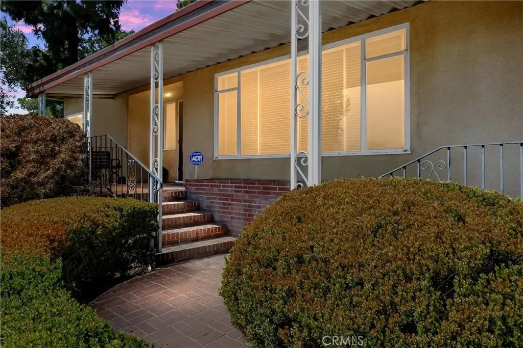 Property Photo: 299 Anderegg CA 92324