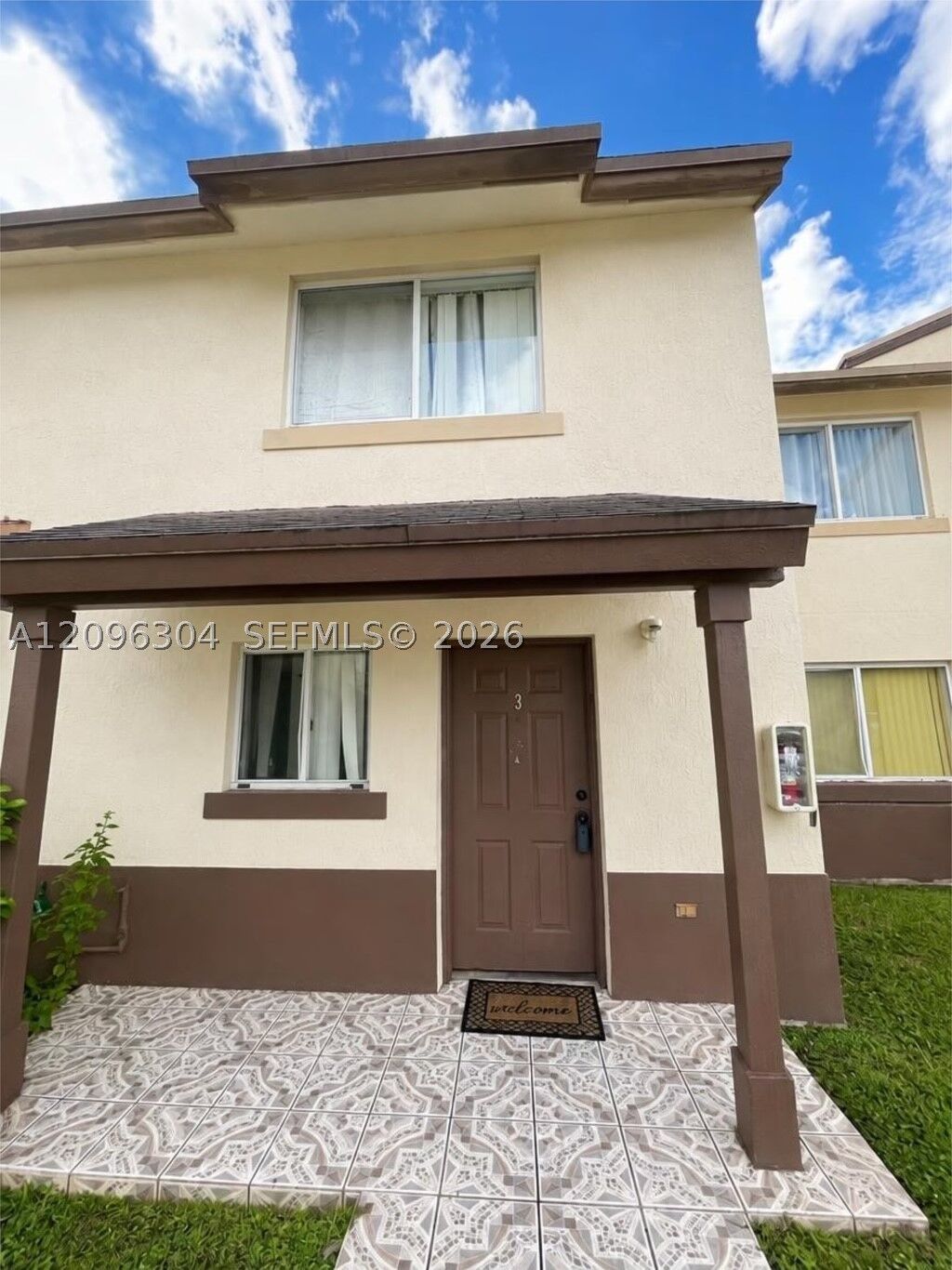 Property Photo:  14030 NE 3rd Ct  FL 33161 