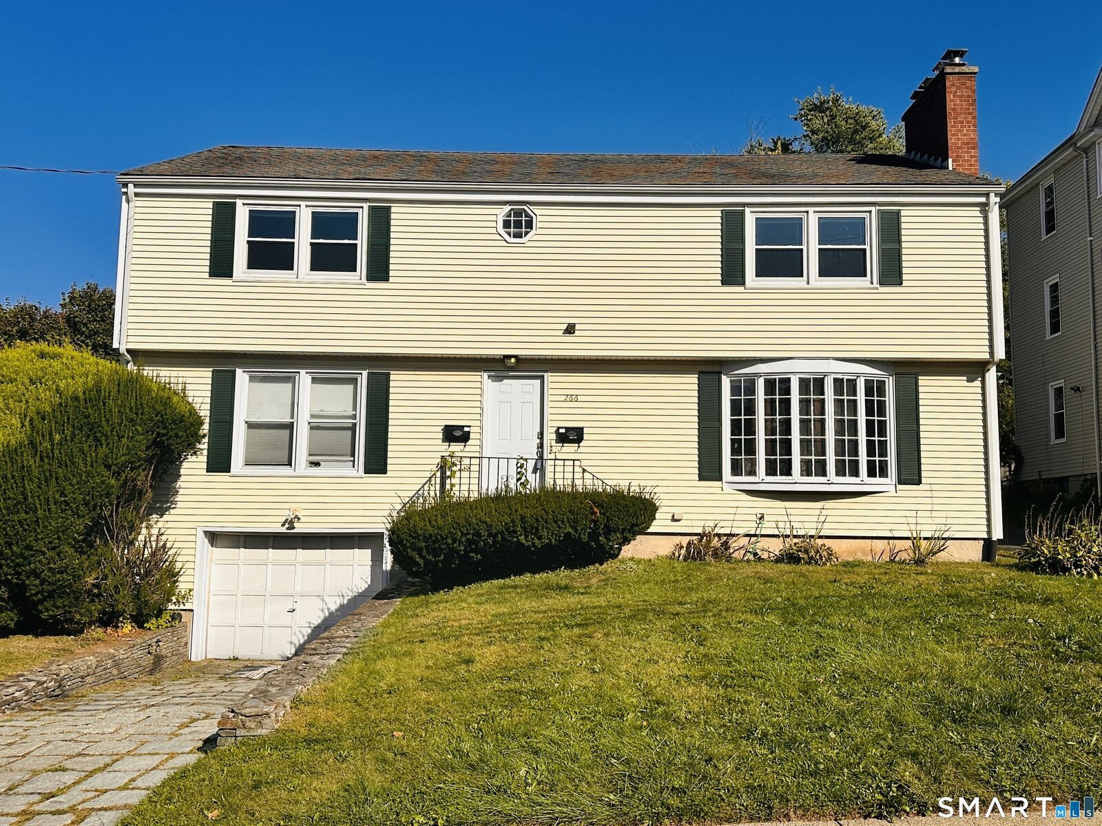 Property Photo:  266 Linwood Street 1  CT 06052 