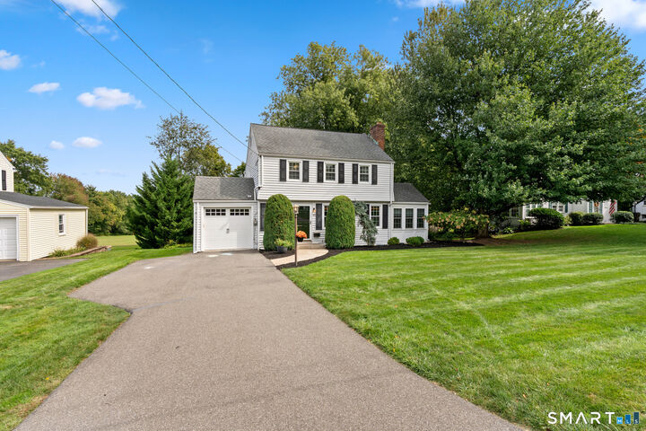 Property Photo: 48 Wells Farm Drive CT 06109